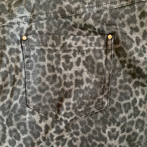 89th + Maddison leopard pants Women’s 16 Ankle straight leg stretch BLK/Grey - Picture 6 of 11